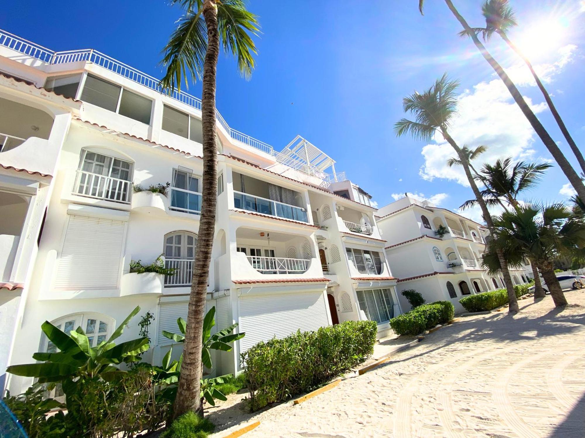 Отель Caraibico Deluxe Beach Club & Spa Пунта-Кана Экстерьер фото