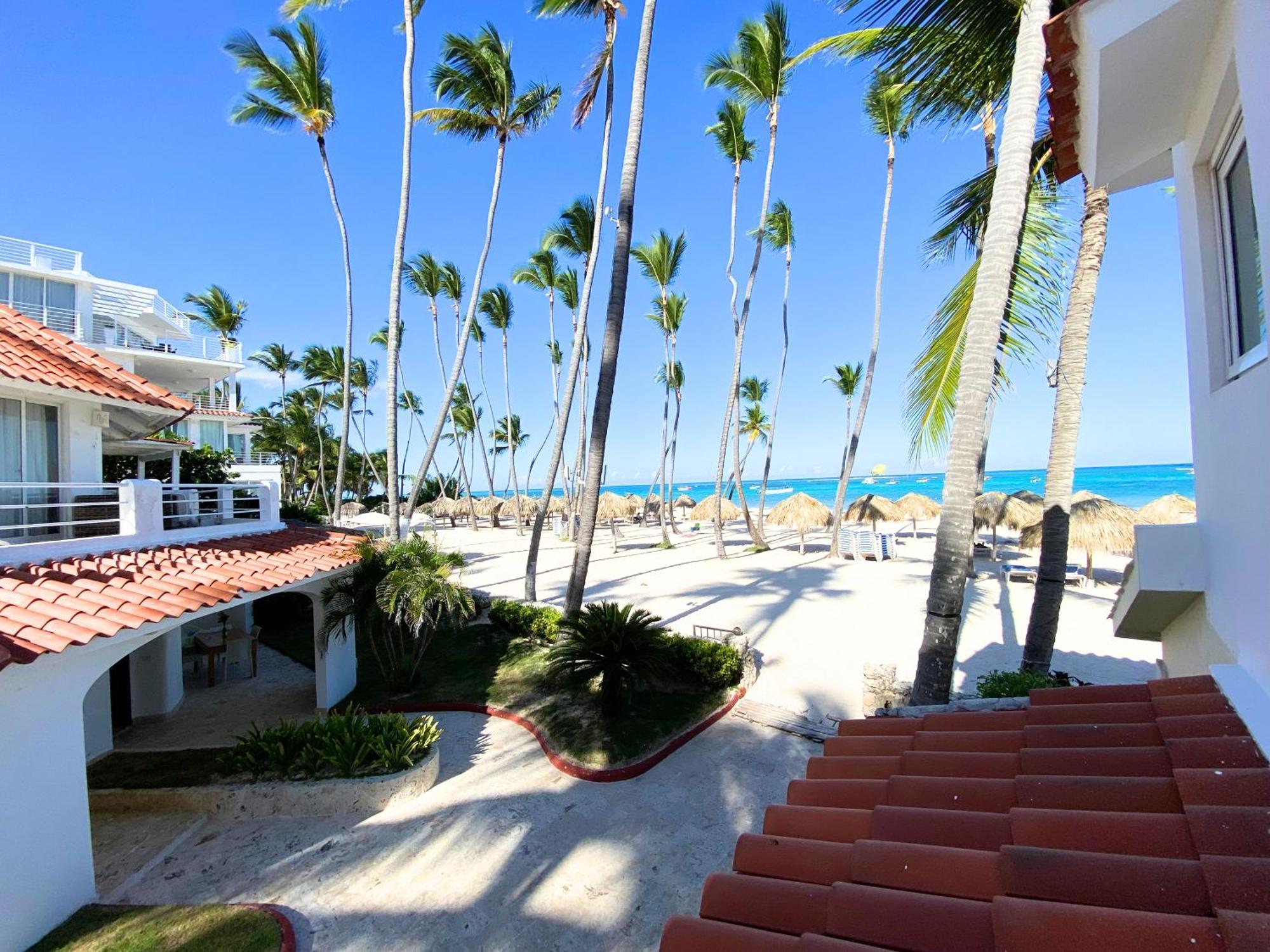 Отель Caraibico Deluxe Beach Club & Spa Пунта-Кана Экстерьер фото