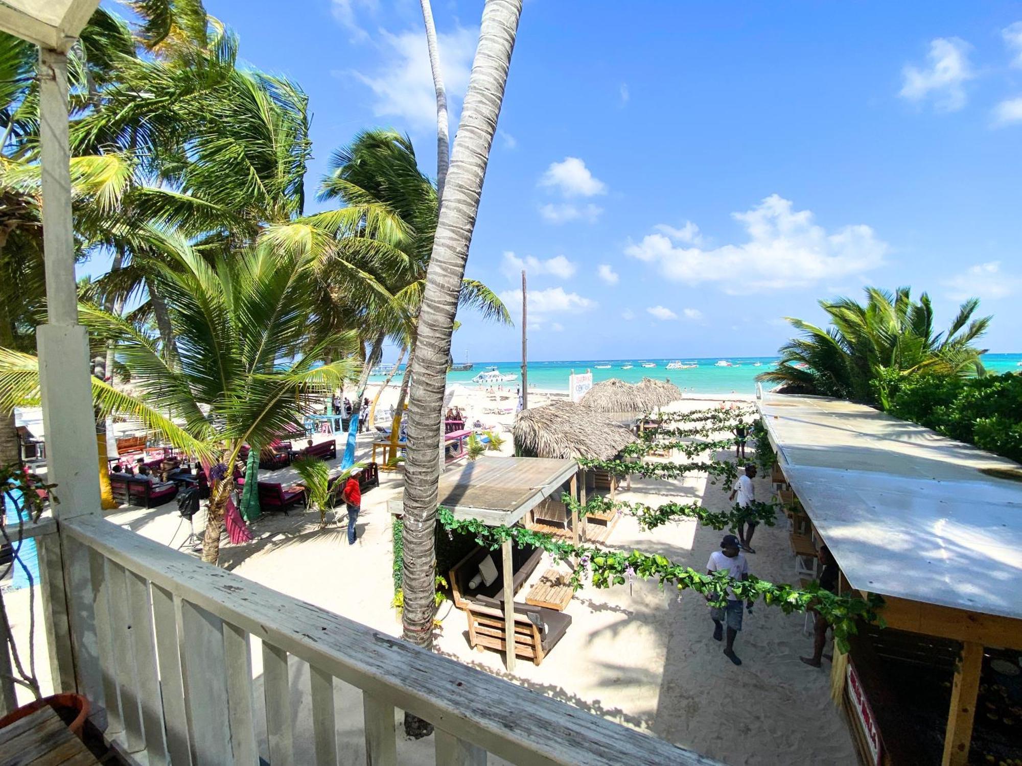Отель Caraibico Deluxe Beach Club & Spa Пунта-Кана Экстерьер фото