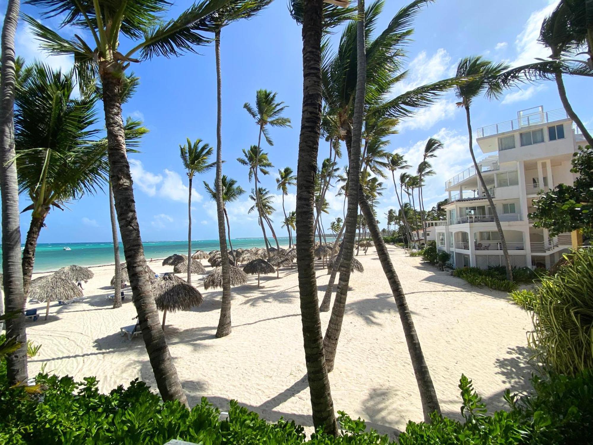 Отель Caraibico Deluxe Beach Club & Spa Пунта-Кана Экстерьер фото